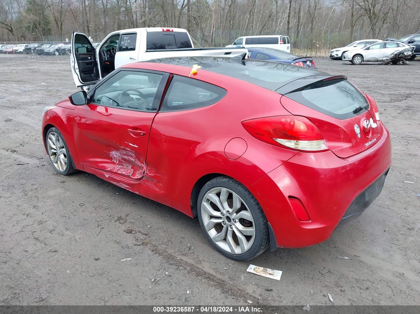 2013 Hyundai Veloster Base W/Black VIN: KMHTC6AD2DU150940 Lot: 39236587