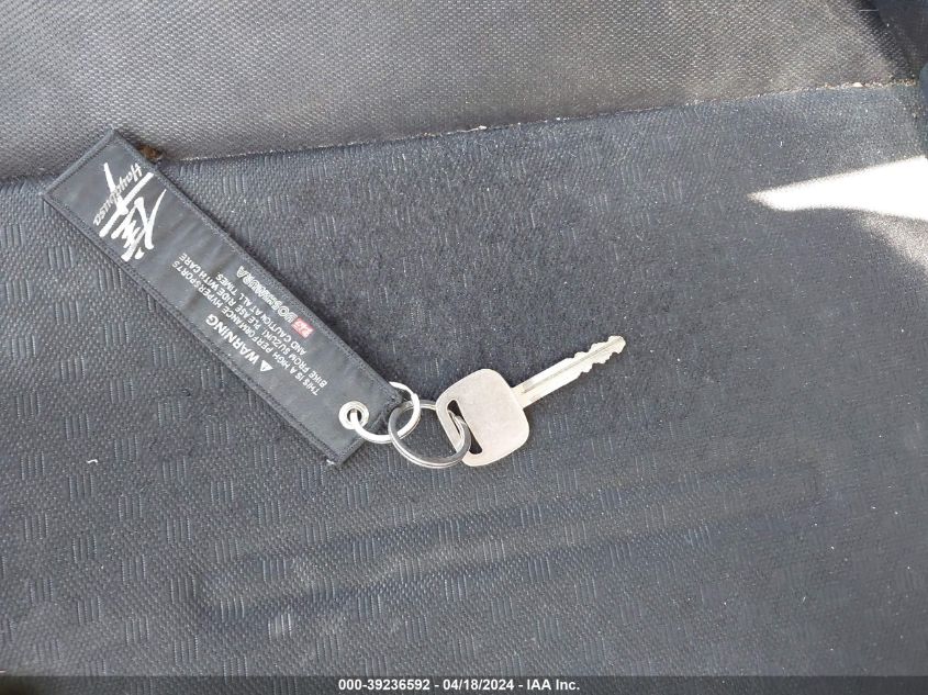 2008 Scion Xd VIN: JTKKU104X8J003900 Lot: 39236592