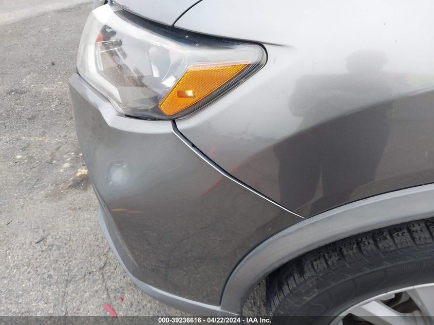 2017 NISSAN ROGUE SV - KNMAT2MT6HP608832