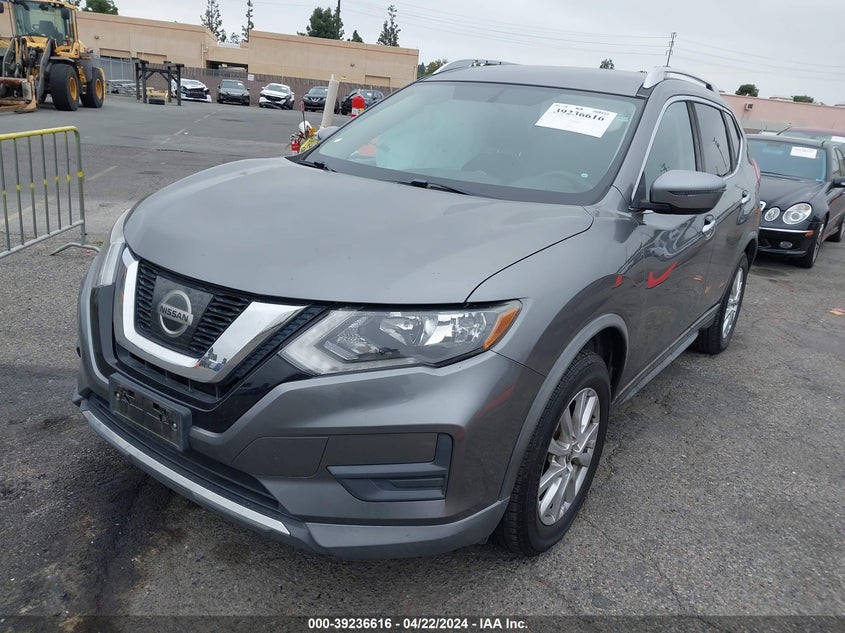 2017 NISSAN ROGUE SV - KNMAT2MT6HP608832