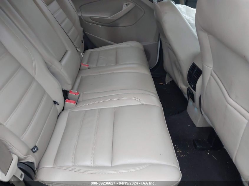 2017 Ford Escape Titanium VIN: 1FMCU0J93HUD15809 Lot: 39236627