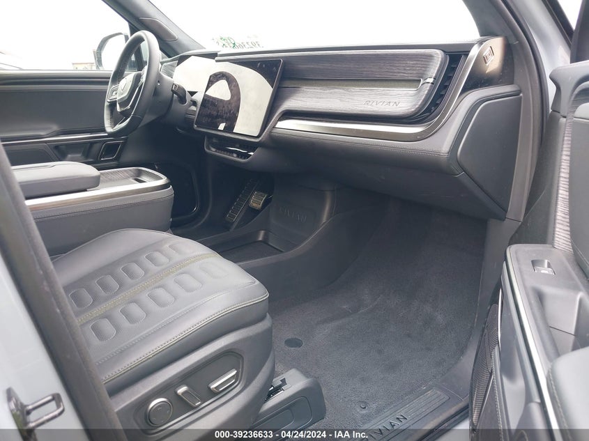 2023 RIVIAN R1S N(VIN: 7PDSGABA9PN017336