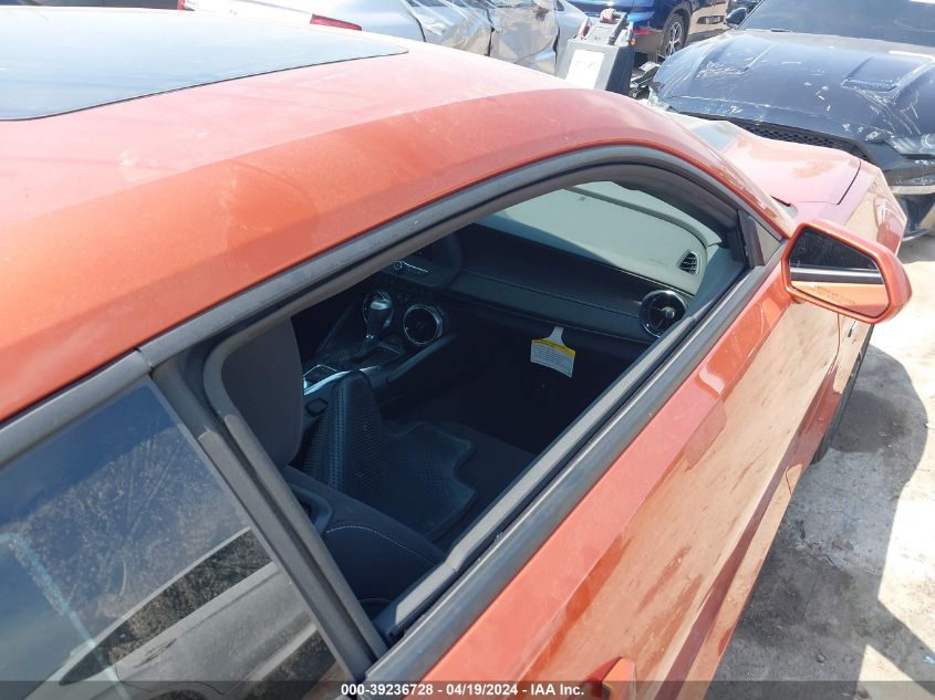 2023 Chevrolet Camaro Rwd 1Lt VIN: 1G1FB1RX4P0152327 Lot: 39236728