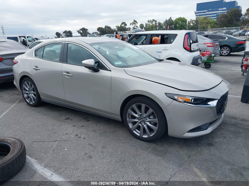 2022 MAZDA 3  (VIN: 3MZBPABL1NM312377)