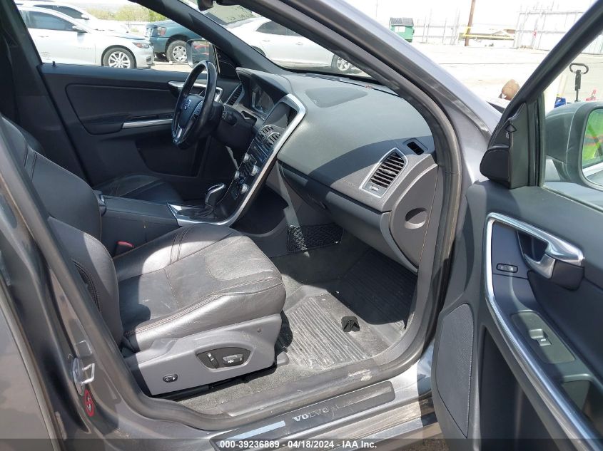 2016 Volvo Xc60 T5 Drive-E Platinum VIN: YV440MDM3G2842932 Lot: 39236889