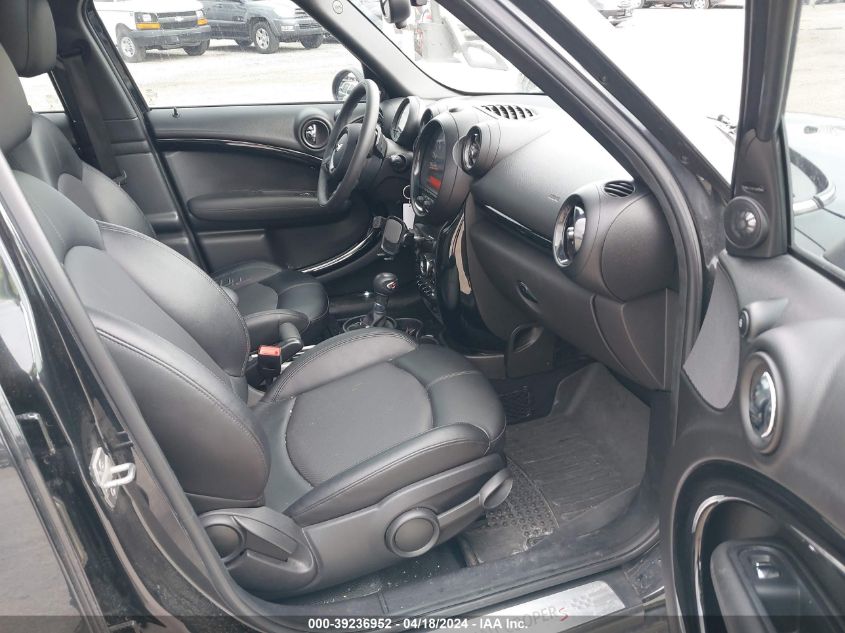 2015 Mini Countryman Cooper S VIN: WMWZC3C58FWT05496 Lot: 39236952