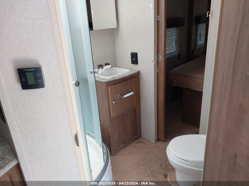 2017 Keystone Aspen Trail 3150Reds VIN: 4YDT31528H8921865 Lot: 39237025