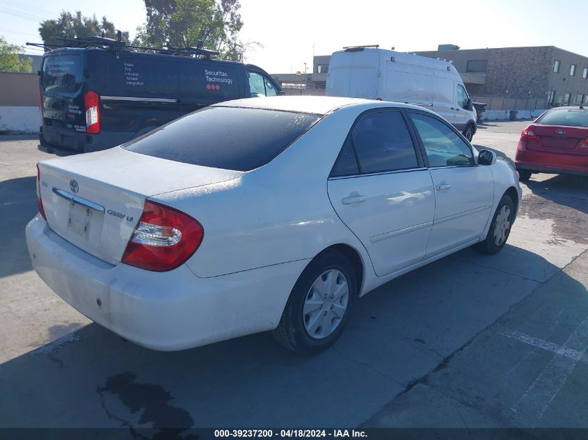 2004 Toyota Camry Le VIN: 4T1BE32K04U290910 Lot: 39237200