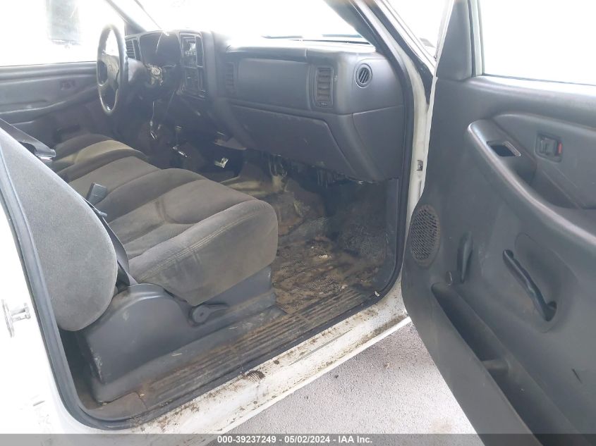 2005 Chevrolet Silverado 3500 VIN: 1GBJC33285F899614 Lot: 39237249