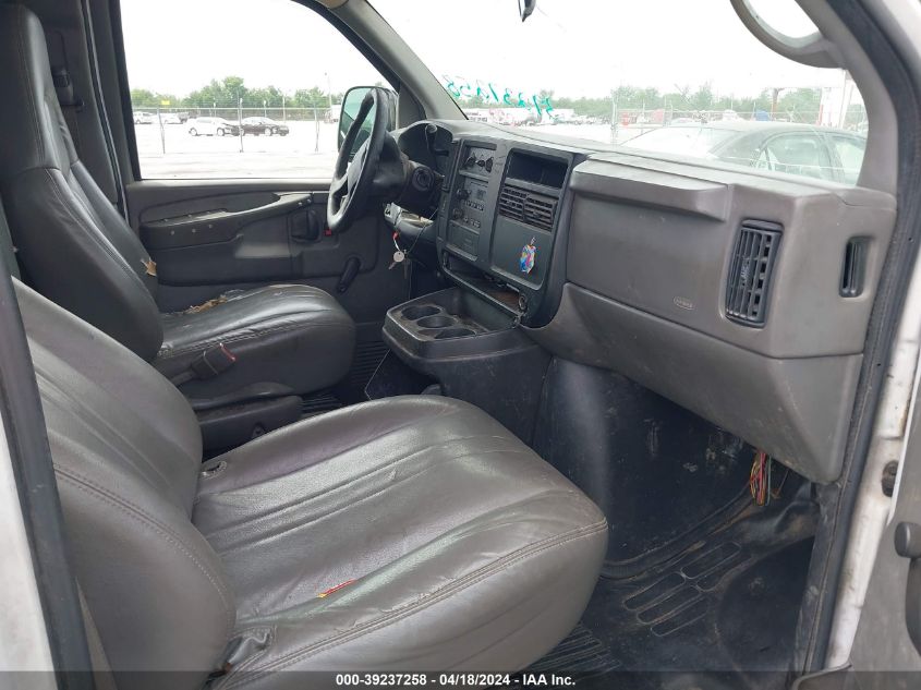 2006 Chevrolet Express Work Van VIN: 1GCFG15X761164916 Lot: 39237258