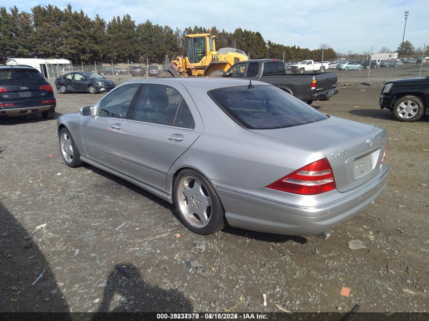 2001 Mercedes-Benz S-Class Base (A5) VIN: WDBNG75J31A172755 Lot: 39237370