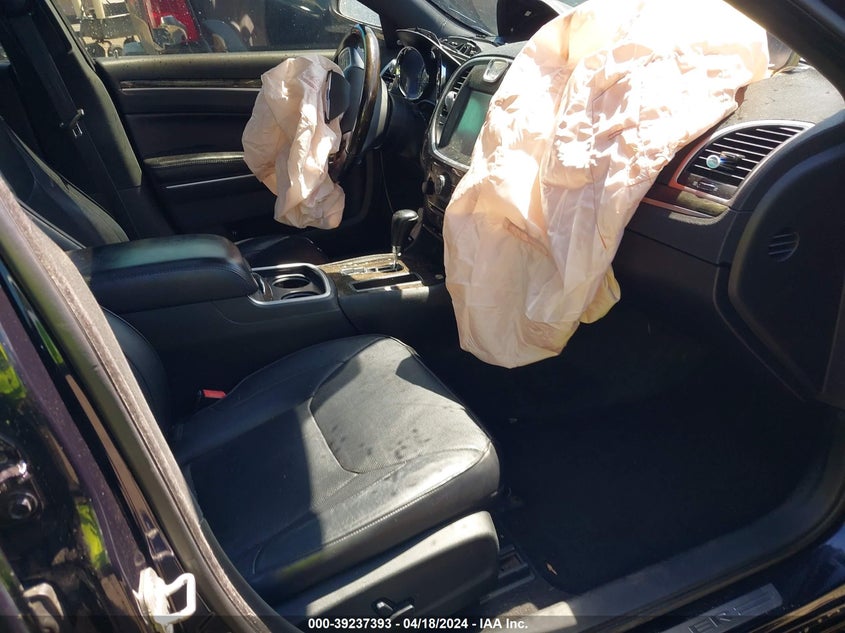 2012 Chrysler 300C VIN: 2C3CCAETXCH280026 Lot: 39237393