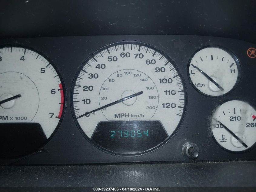 2002 Jeep Grand Cherokee Limited VIN: 1J4GW58NX2C177581 Lot: 39237406