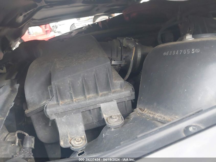 1999 BMW 323I VIN: WBAAM3335XFP57352 Lot: 39220297