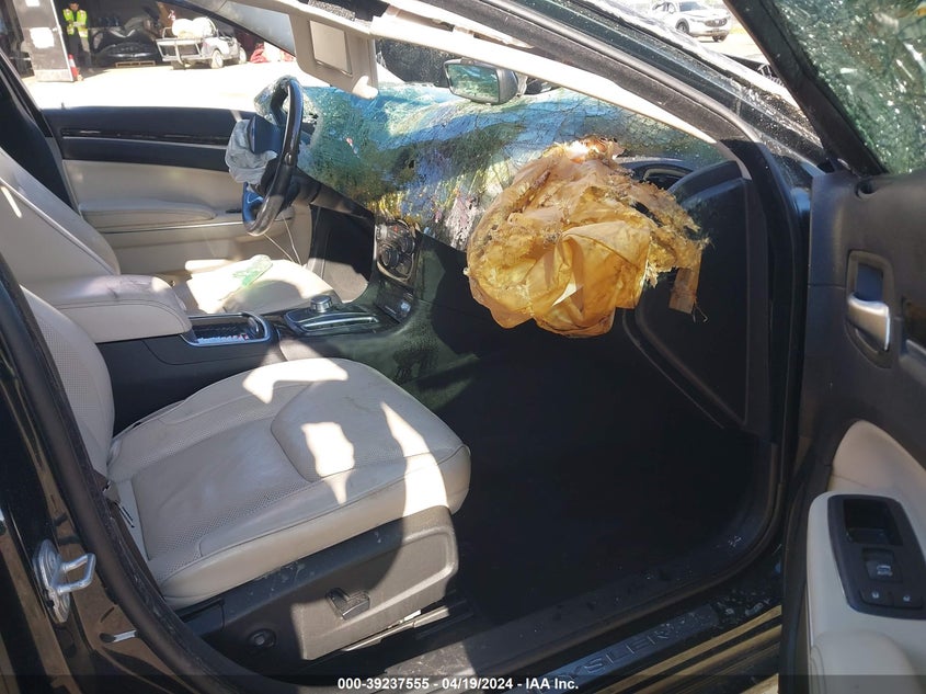 2016 Chrysler 300C VIN: 2C3CCAEG1GH147938 Lot: 39237555