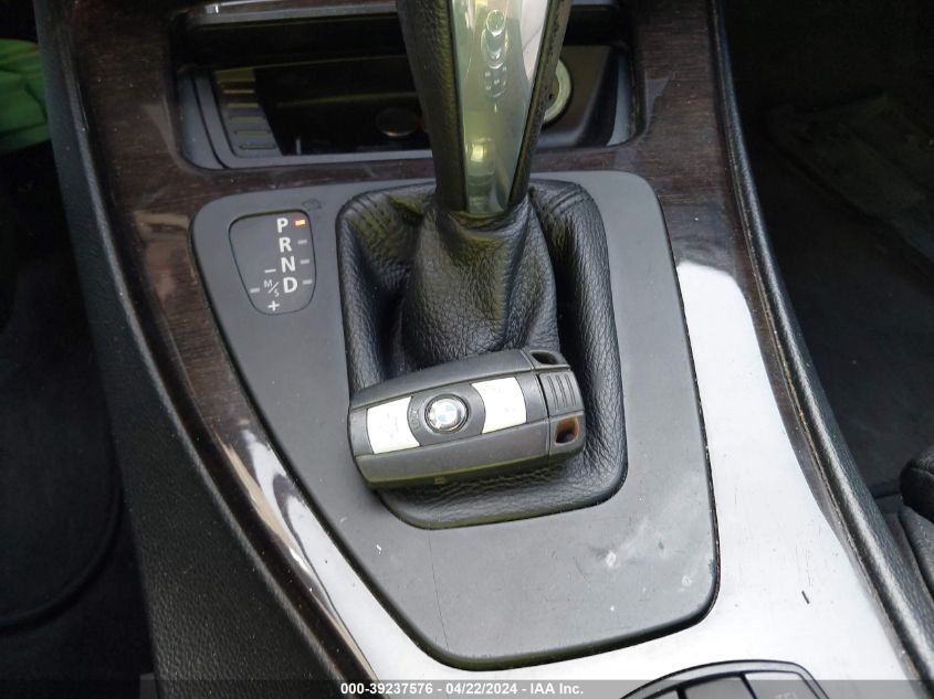 2013 BMW 328I VIN: WBAKE5C59DJ106832 Lot: 39237576