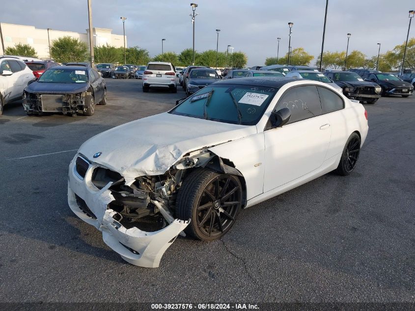 2013 BMW 328I VIN: WBAKE5C59DJ106832 Lot: 39237576