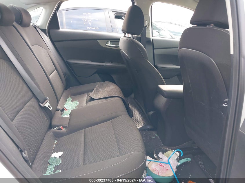 VIN 3KPF24AD6ME374865 2021 KIA FORTE FE/LXS