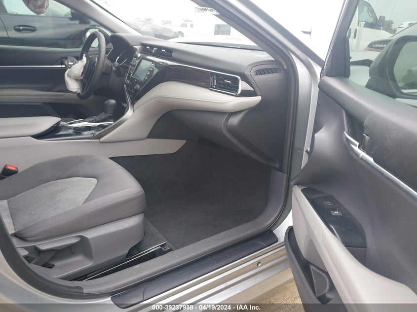 VIN 4T1C31AK7LU018255 2020 TOYOTA CAMRY LE