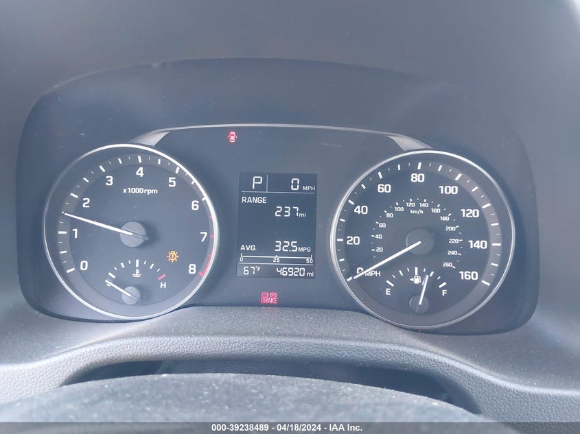 VIN 5NPD74LF4HH209194 2017 HYUNDAI ELANTRA SE