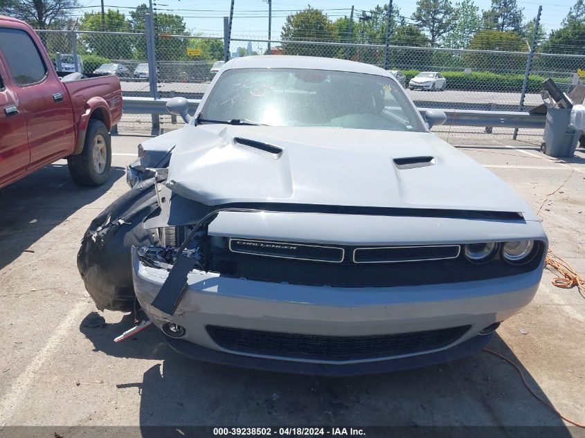 2022 Dodge Challenger Sxt VIN: 2C3CDZAG5NH230433 Lot: 39238502