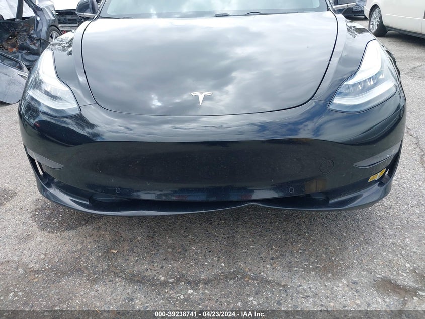 VIN 5YJ3E1EB8JF086644 2018 TESLA MODEL 3 LONG RANGE/PERFORMANCE