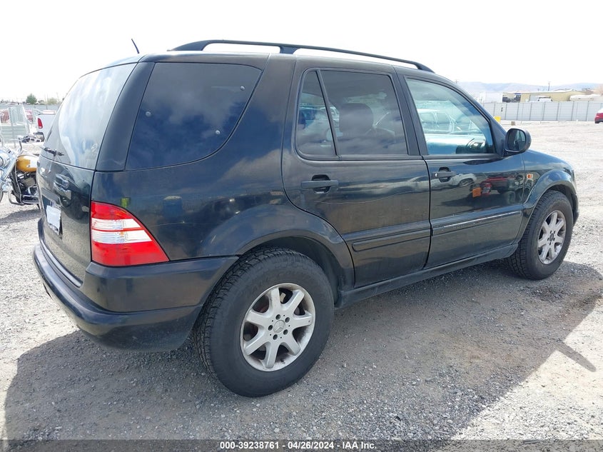 2001 Mercedes-Benz Ml 430 VIN: 4JGAB72E71A226995 Lot: 39238761