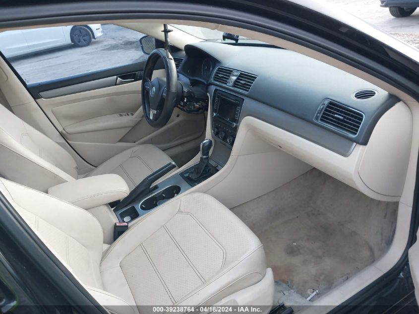 2014 Volkswagen Passat 1.8T Se VIN: 1VWBS7A31EC049943 Lot: 39238764