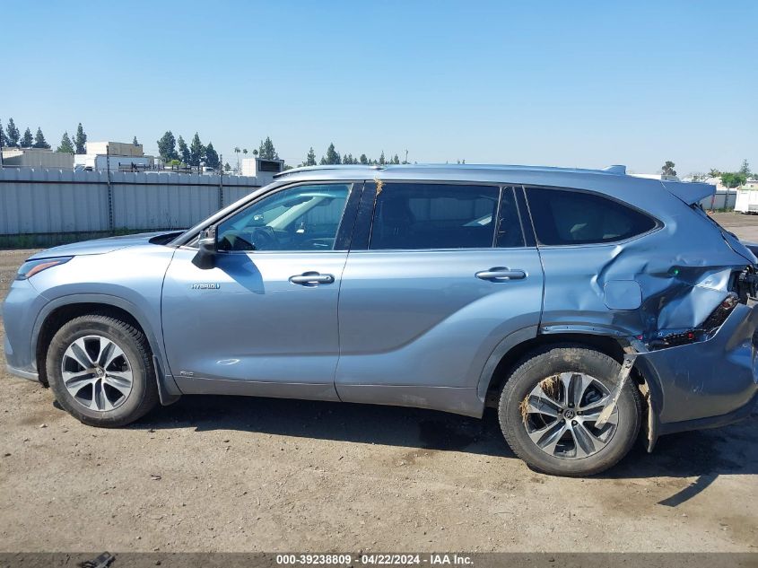 2021 TOYOTA HIGHLANDER HYBRID XLE - 5TDHBRCH0MS049690