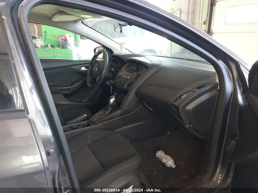 2016 Ford Focus Se VIN: 1FADP3F25GL282464 Lot: 39238914