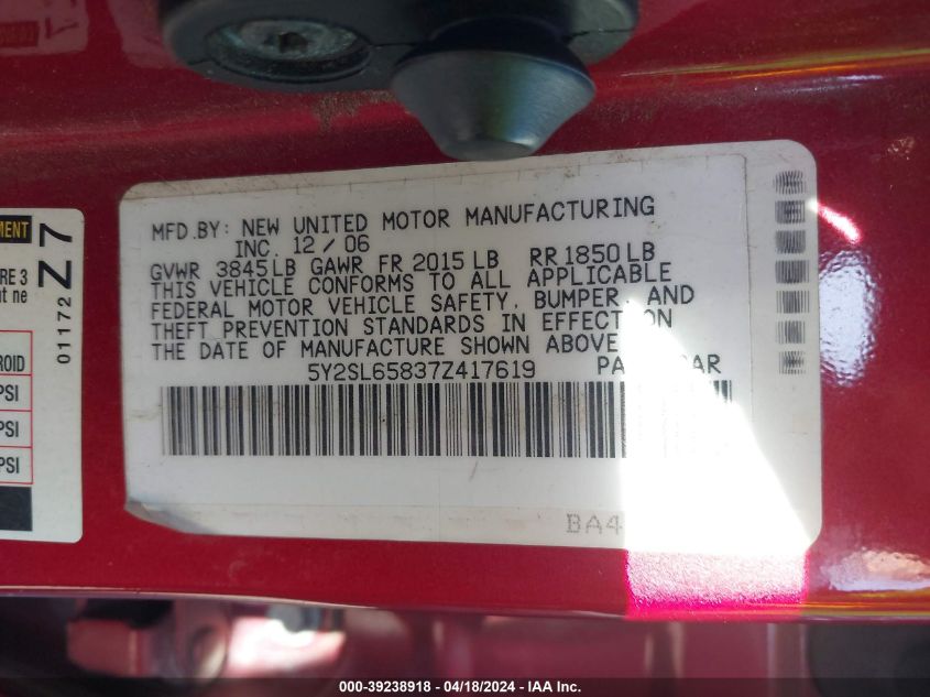 2007 Pontiac Vibe VIN: 5Y2SL65837Z417619 Lot: 39238918