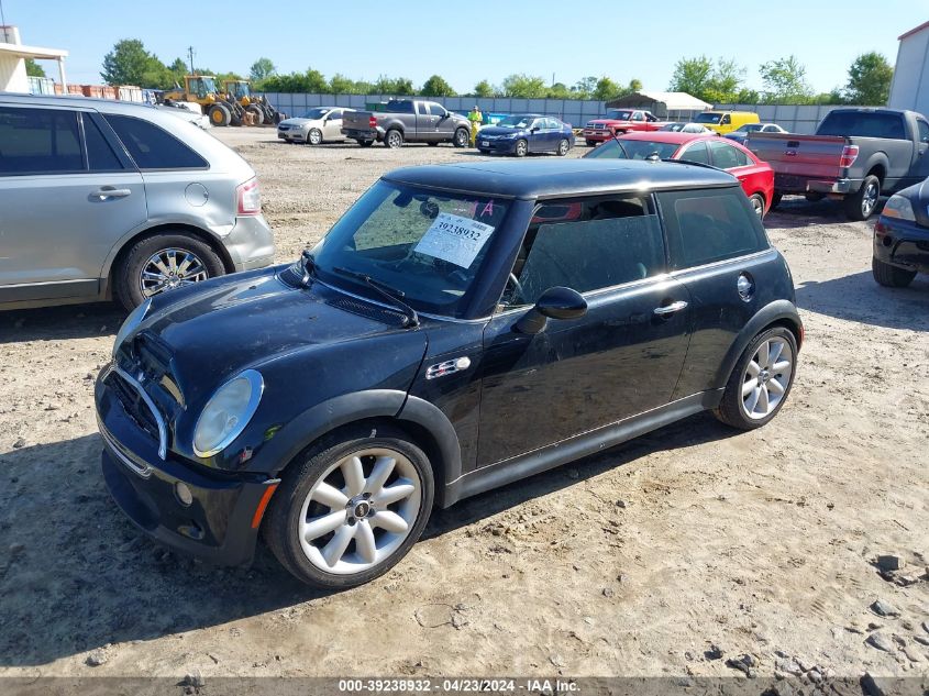 2004 Mini Cooper S VIN: WMWRE33454TD89439 Lot: 39238932