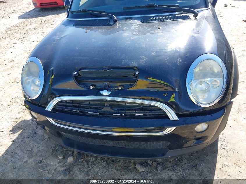 2004 Mini Cooper S VIN: WMWRE33454TD89439 Lot: 39238932