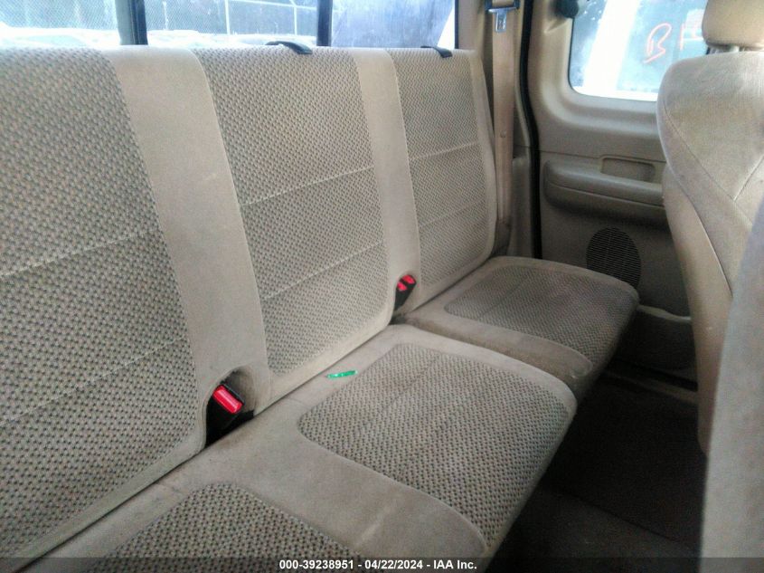 2002 Ford F-150 King Ranch/Lariat/Xl/Xlt VIN: 1FTRX17L72NA09437 Lot: 39238951