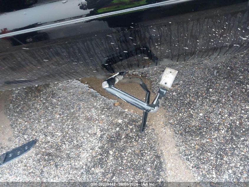 2002 Ford F-250 Lariat/Xl/Xlt VIN: 1FTNX21F42EC61427 Lot: 39239442