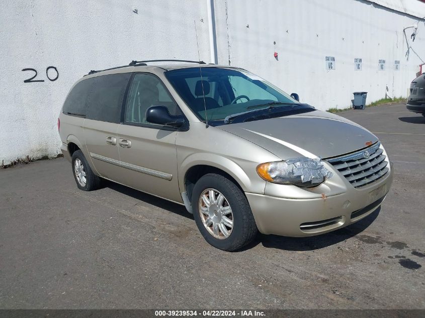 2005 Chrysler Town & Country Touring VIN: 2C8GP54L45R542970 Lot: 39161409