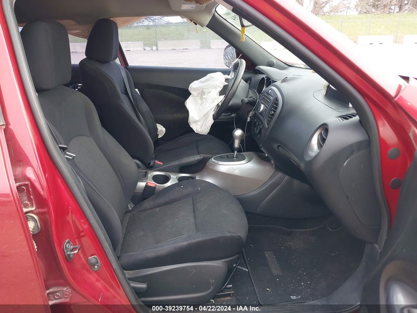 2011 Nissan Juke S VIN: JN8AF5MV0BT011110 Lot: 39239754