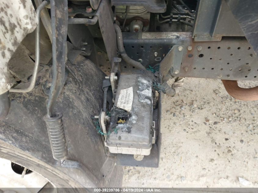 2018 Isuzu Npr Hd VIN: 54DC4W1B4JS810740 Lot: 39239786