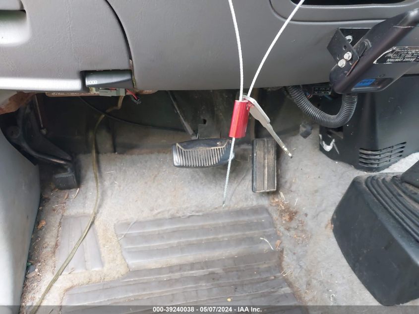 1997 Ford F-150 Lariat/Xl/Xlt VIN: 1FTDX08W3VKC61575 Lot: 39240038