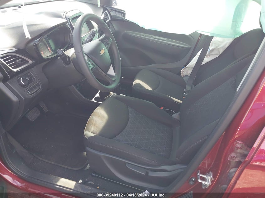 VIN KL8CD6SA1NC018211 2022 CHEVROLET SPARK FWD 1LT AUTOMATIC