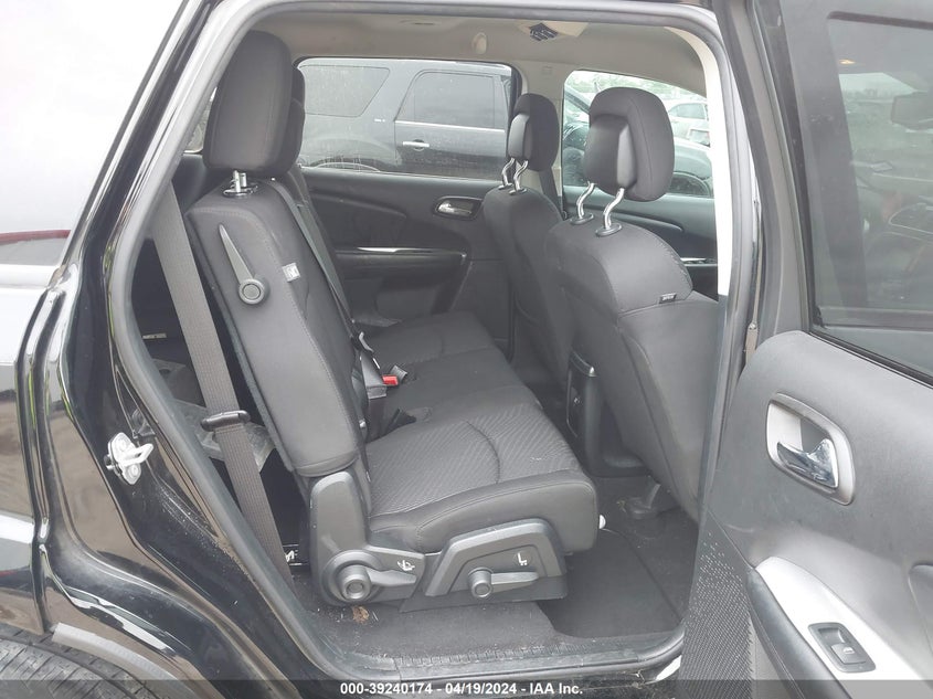 VIN 3C4PDCAB8HT675968 2017 DODGE JOURNEY SE