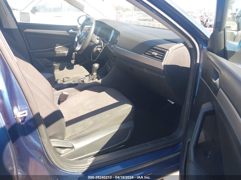 VIN 3VWC57BU3KM064764 2019 VOLKSWAGEN JETTA 1.4T R-LINE/1.4T S/1.4T SE