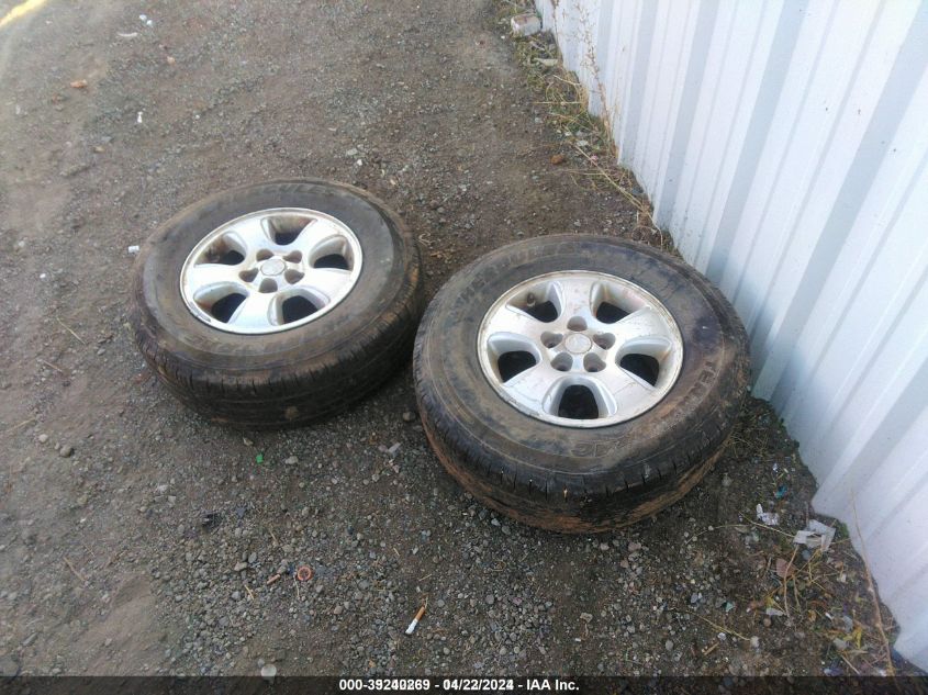 4F2YZ04153KM18168 2003 Mazda Tribute Lx