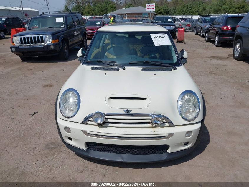 2005 Mini Cooper S VIN: WMWRE33455TG95283 Lot: 39240602