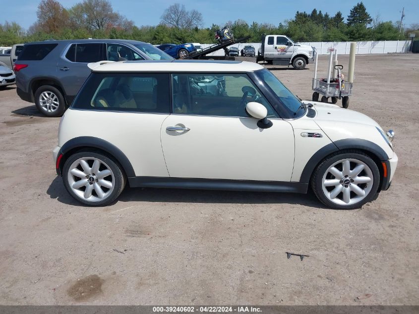 2005 Mini Cooper S VIN: WMWRE33455TG95283 Lot: 39240602