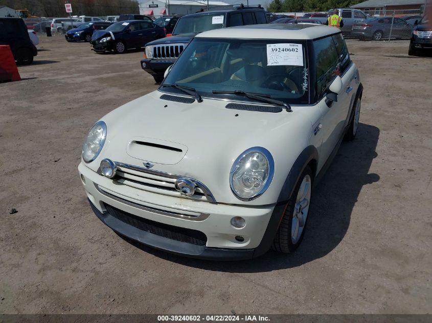 2005 Mini Cooper S VIN: WMWRE33455TG95283 Lot: 39240602