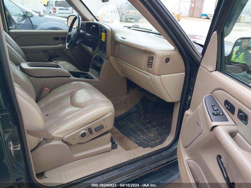 2004 Chevrolet Tahoe Lt VIN: 1GNEK13ZX4J203744 Lot: 39240923