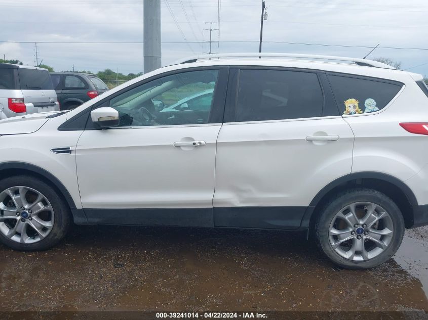 1FMCU0J96EUB15552 2014 Ford Escape Titanium