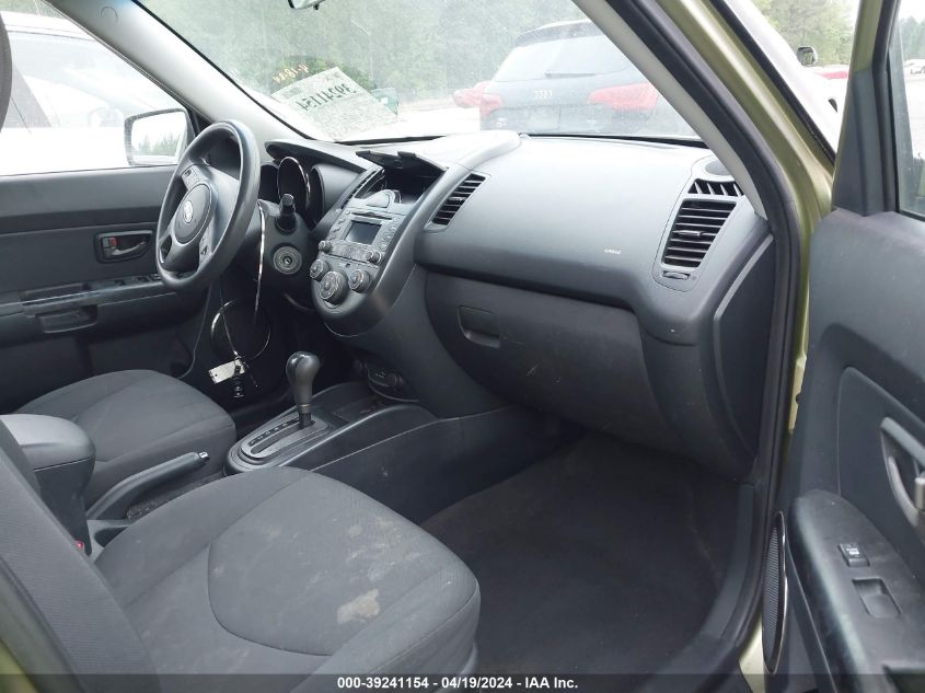 2010 Kia Soul + VIN: KNDJT2A2XA7172522 Lot: 39241154