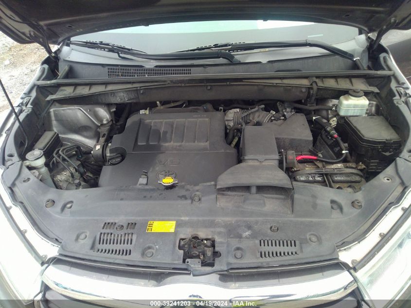 2014 Toyota Highlander Limited V6 VIN: 5TDYKRFH4ES010372 Lot: 39241203